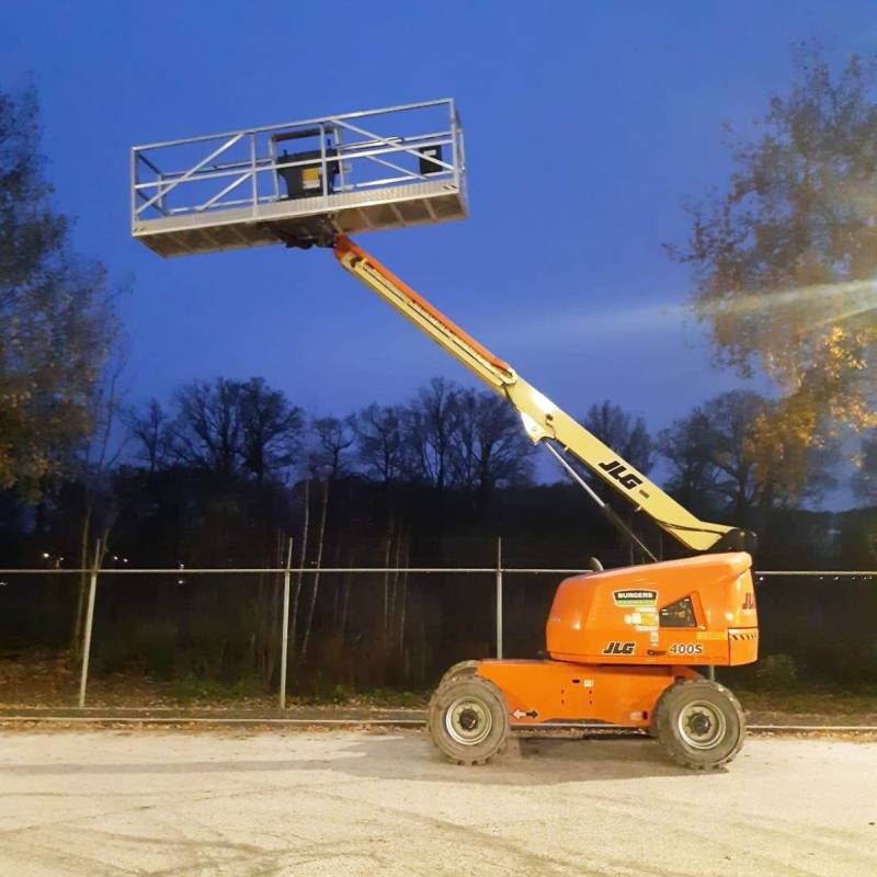 Telescoophoogwerker 14 meter XL werkbak